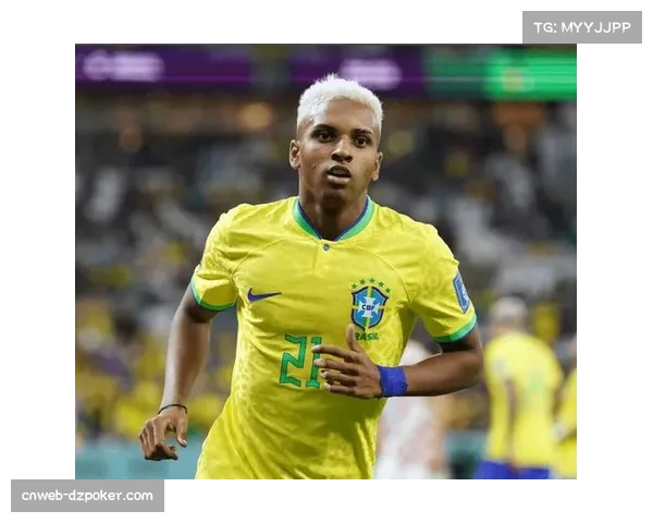 聚焦：陷入性侵丑闻的巴西球星罗德里戈首次公开露面训练